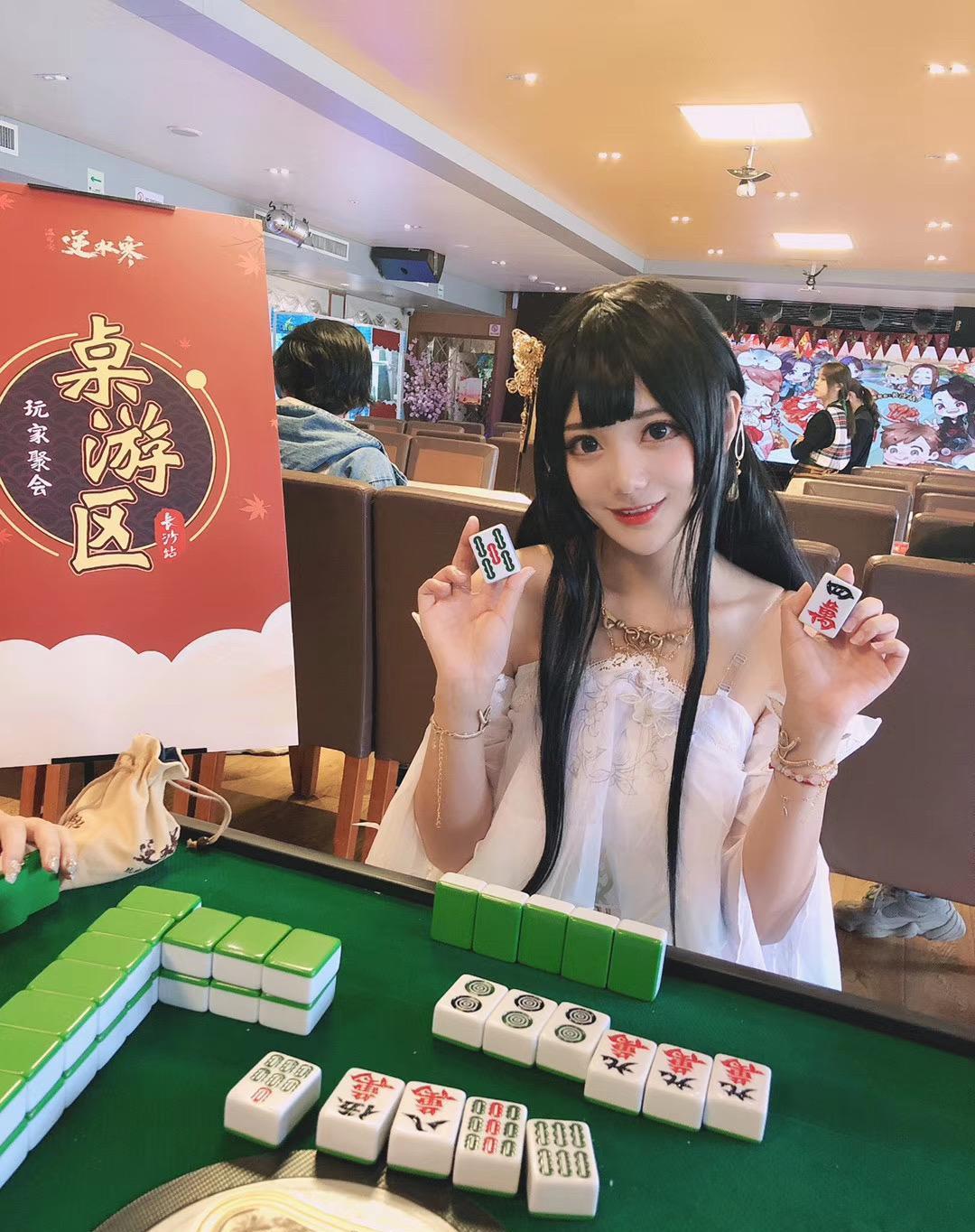 玩家实测“雀神麻将好友房提高胜率的方法”分享装挂详细步-第2张图片