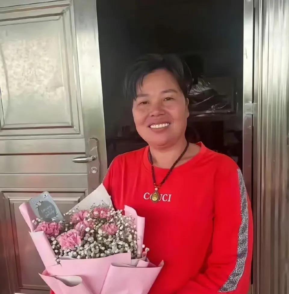 我来教大家“常来跑得快透视挂	”(确实是有挂)-第2张图片