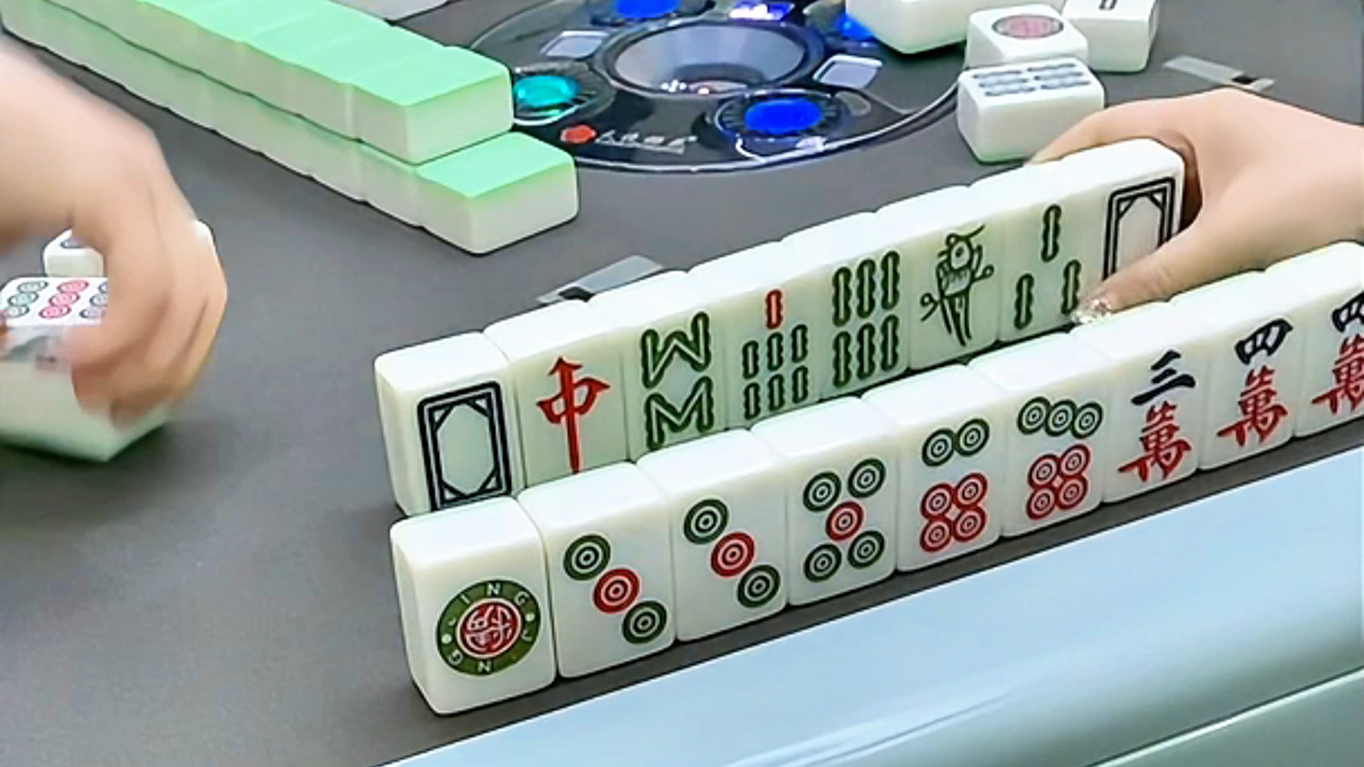 今日分享“牌友联盟有挂是真的吗”分享装挂详细步骤-第2张图片