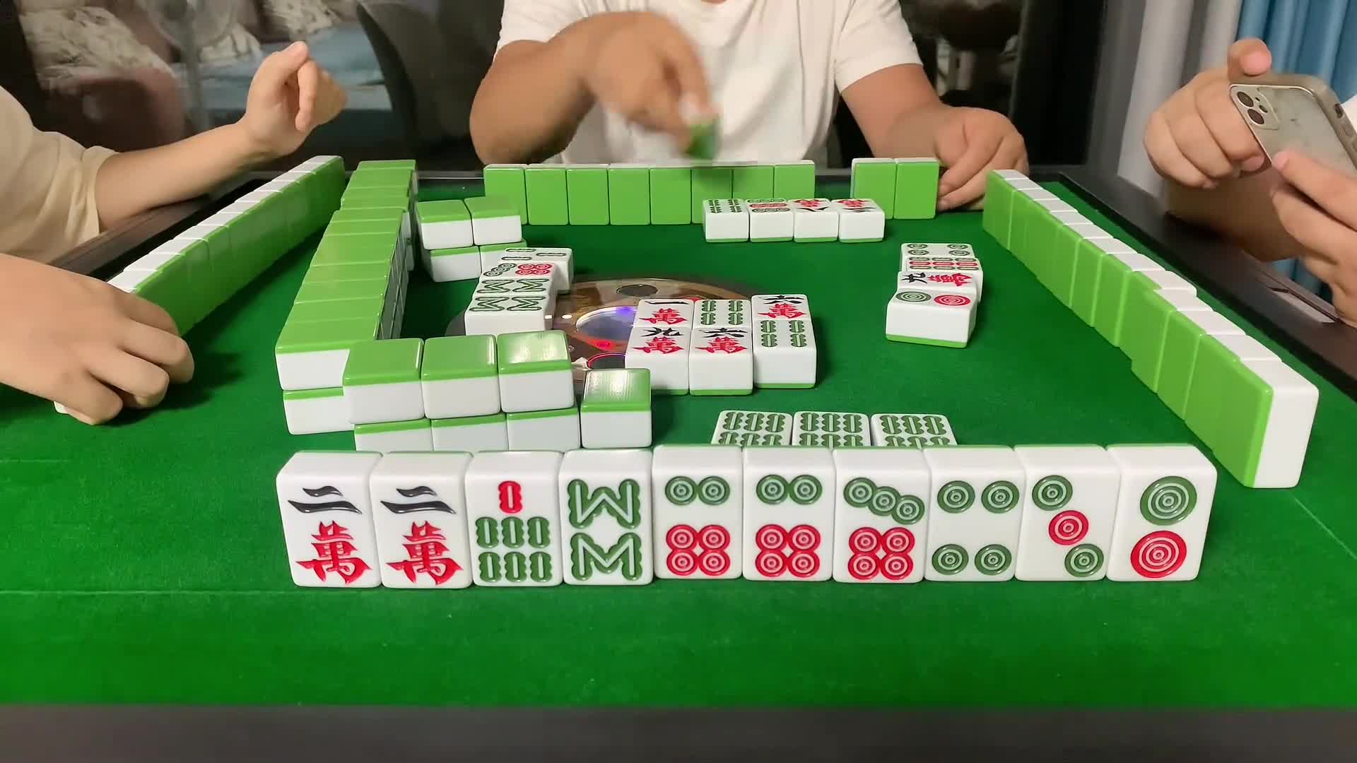 分享热点“贵阳捉鸡开挂辅助器”的确是有挂-第1张图片