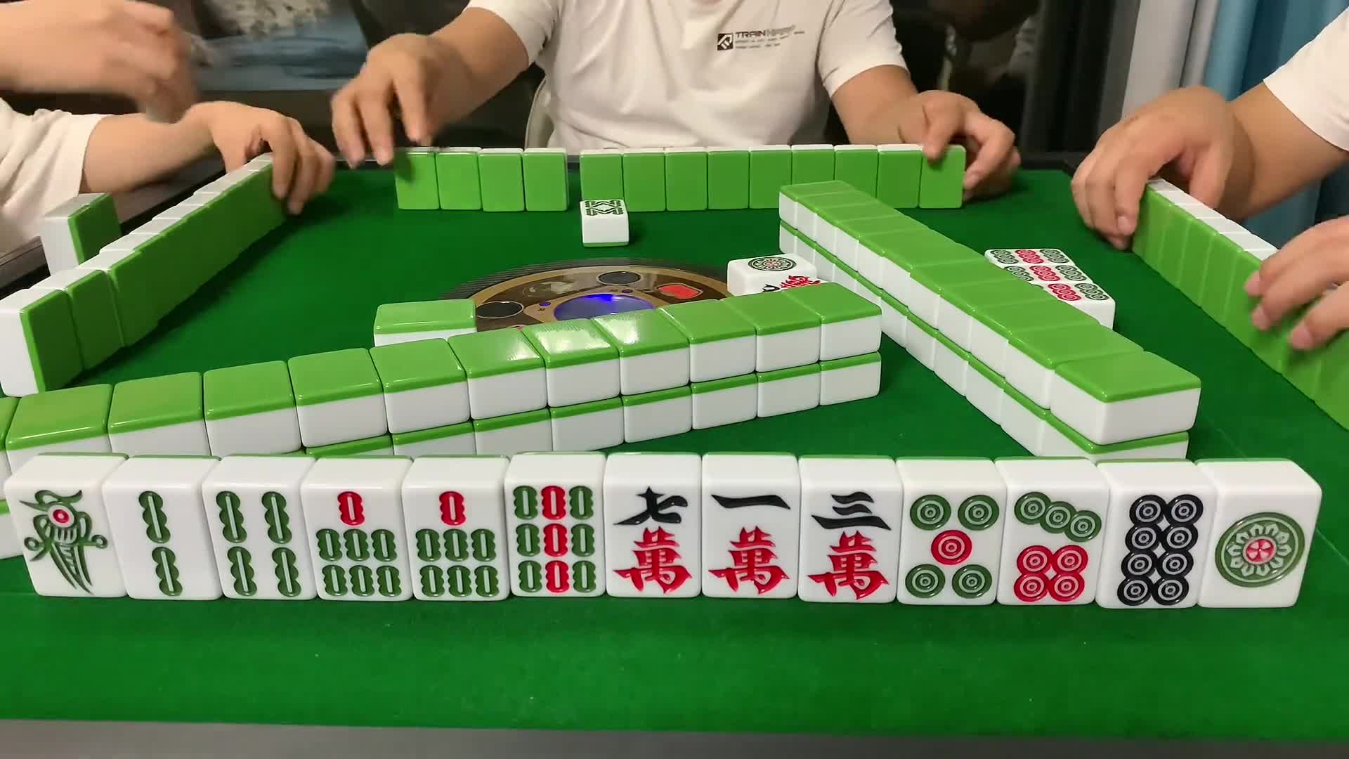 强力推荐“微乐贵阳麻将怎样免费开挂”分享装挂技巧步骤-第2张图片